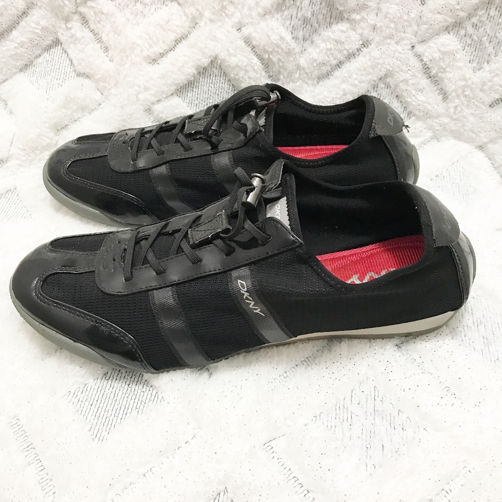 DKNY Ladies Sneakers